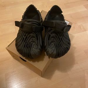 Salehe Bembury x Pollex clog 'Sasquatch'